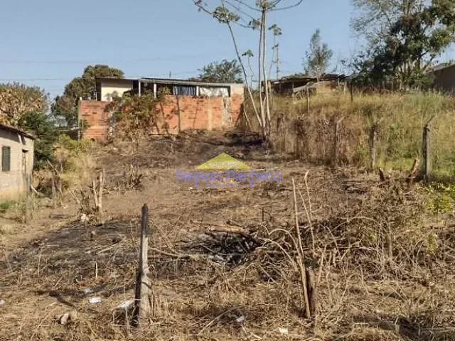 Terreno com 265m², à venda, no bairro Santa Rita de Cássia em Capivari
