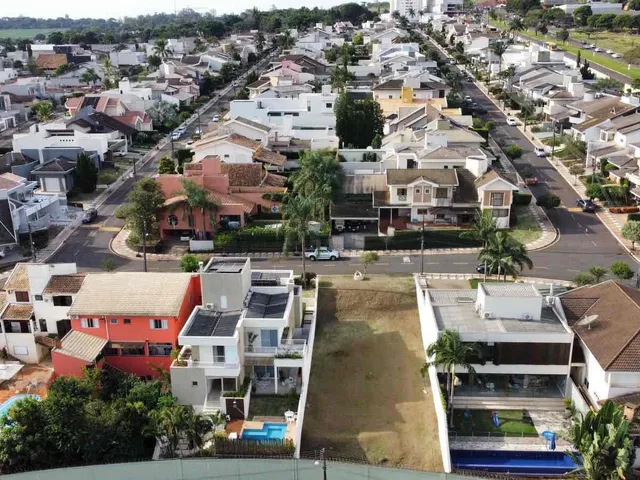Terreno com 559m², à venda, no bairro Terras de Santana em Londrina