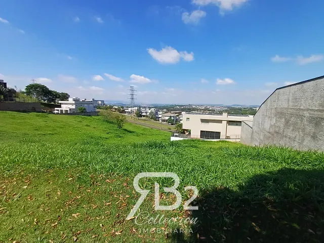 Terreno com 1111m², à venda, no bairro Monte Alegre em Vinhedo