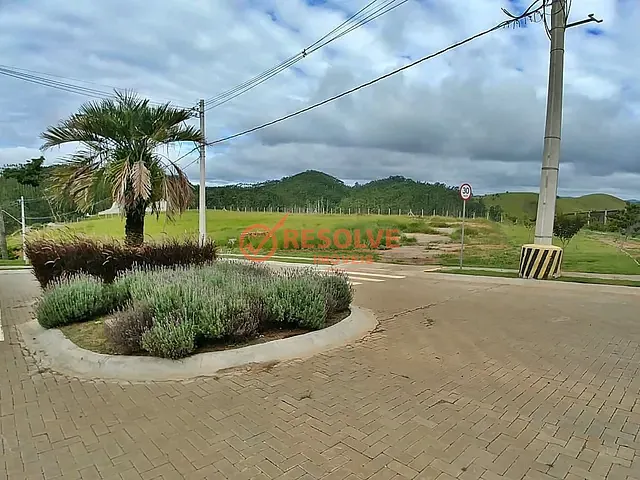 Terreno com 1000m², à venda, no bairro Itaóca em Guararema