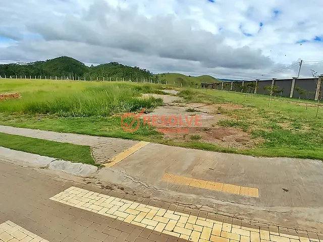 Terreno com 1000m², à venda, no bairro Itaóca em Guararema