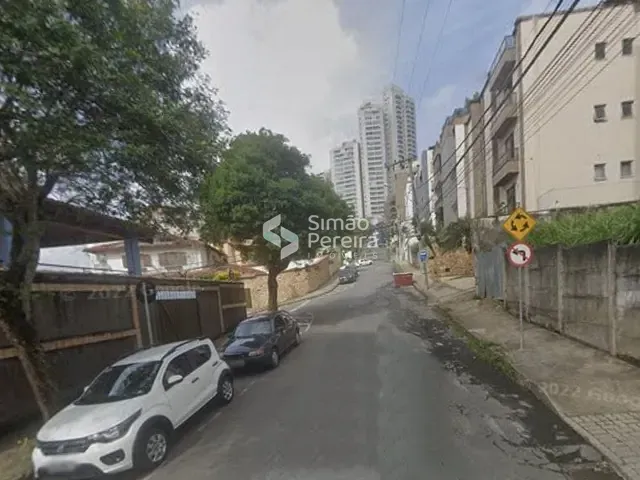 Terreno com 300m², à venda, no bairro Cascatinha em Juiz de Fora