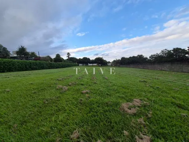 Terreno com 2500m², à venda, no bairro Recanto do Salto em Londrina