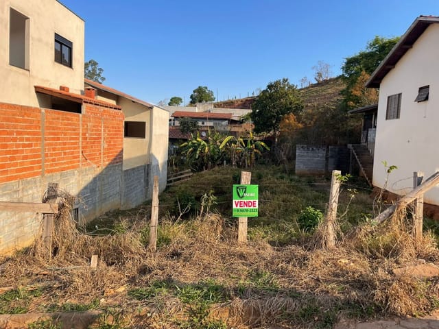 Terreno com 217m², à venda, no bairro Vale Do Sol em Cambuí