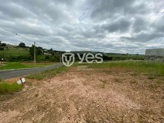Terreno com 360m², à venda, no bairro Loteamento Residencial Condomínio Villágio II em Araxá