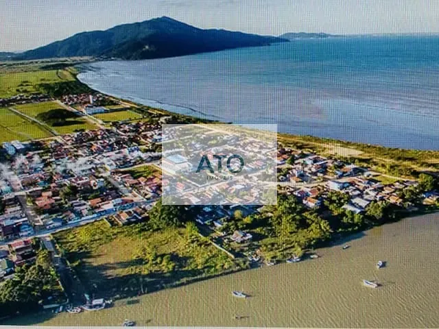 Terreno com 10000m², à venda, no bairro Praça em Tijucas