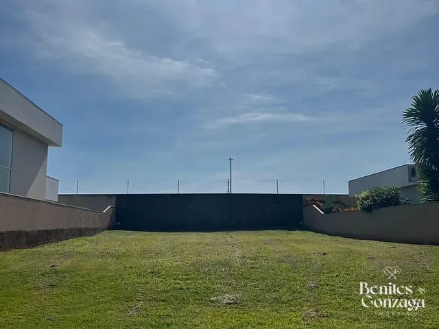Terreno com 458m², à venda, no bairro Gleba Aurora em Iguaraçu
