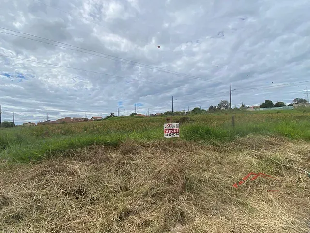 Terreno com 235m², à venda, no bairro Jardim Santiago em Apucarana