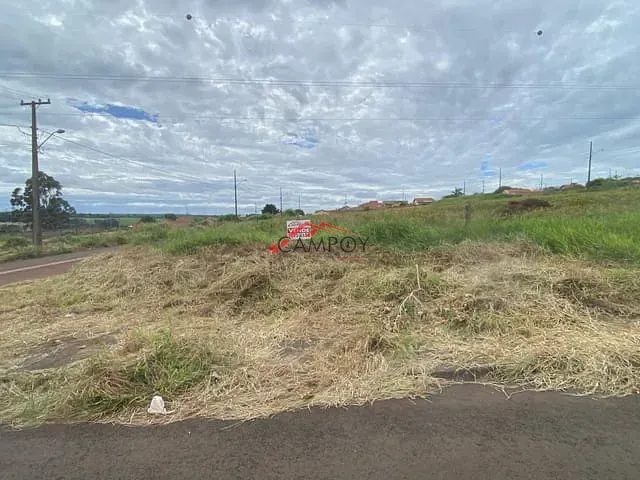 Terreno com 235m², à venda, no bairro Jardim Santiago em Apucarana