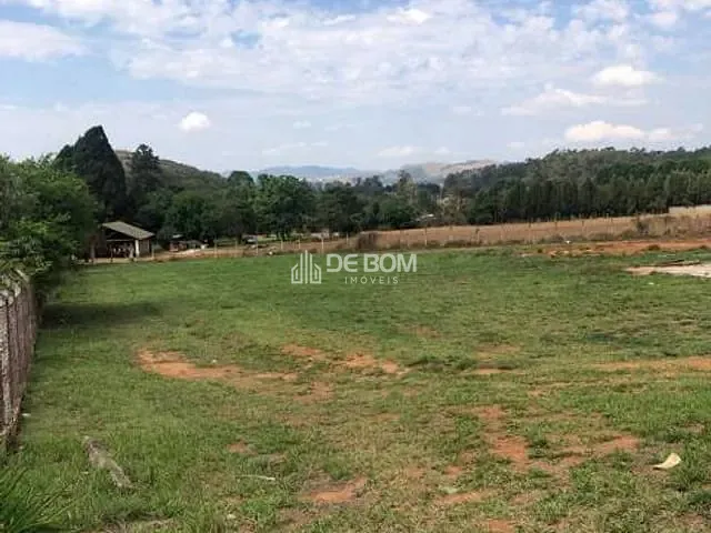 Terreno com 2000m², à venda, no bairro Residencial e Industrial Campo Alegre em Poços de Caldas