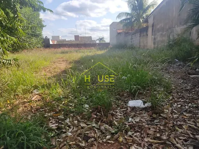 Terreno com 311m², à venda, no bairro Chácara Aviação em Votuporanga