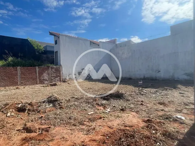 Terreno com 181m², à venda, no bairro Aguas Claras em Cianorte