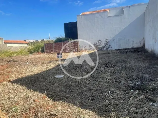Terreno com 181m², à venda, no bairro Aguas Claras em Cianorte