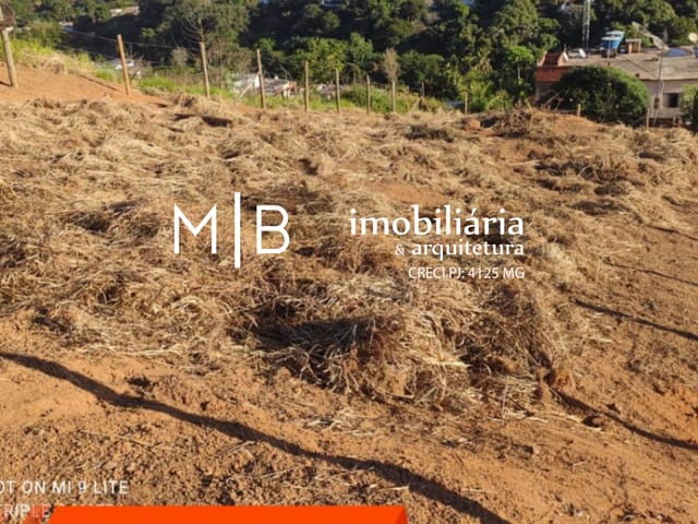 Terreno com 200m², à venda, no bairro CENTENARIO em CATAGUASES