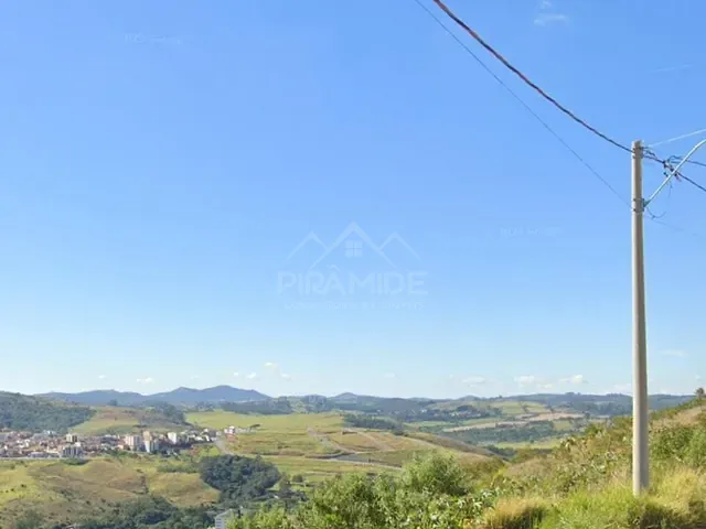 Terreno com 433m², à venda, no bairro Jardim Bandeirantes em Poços de Caldas