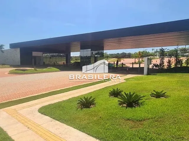 Terreno com 280m², à venda, no bairro Jardins Parma em Senador Canedo