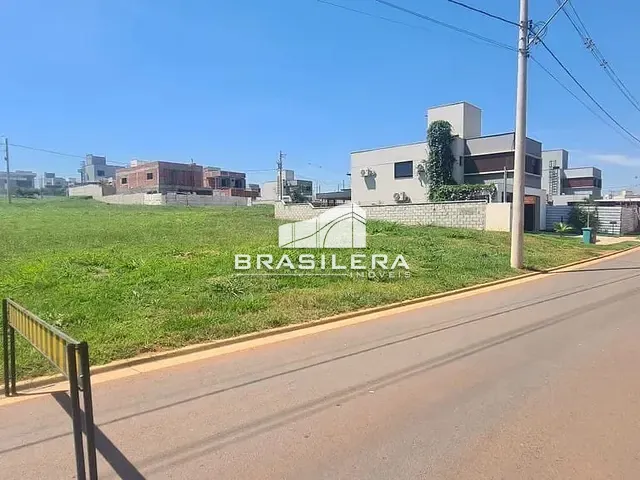 Terreno com 280m², à venda, no bairro Jardins Parma em Senador Canedo