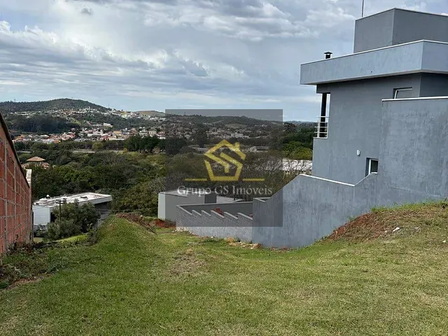 Terreno com 394m², à venda, no bairro Picollo Villaggio em Louveira
