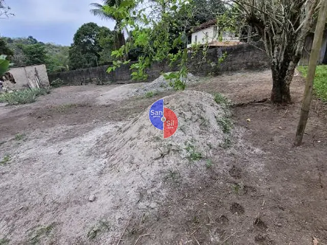 Terreno com 293m², à venda, no bairro Baía Branca (Praia de Mauá) em Magé