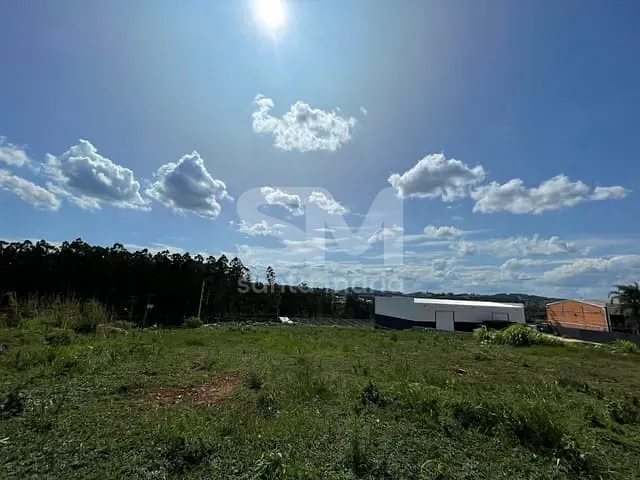Terreno com 2663m², à venda, no bairro Cristo Rei em Chapecó