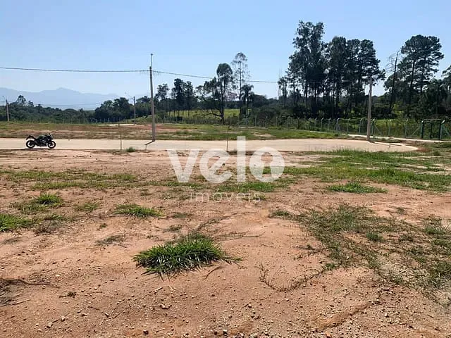 Terreno com 210m², à venda, no bairro Piracangaguá em Taubaté