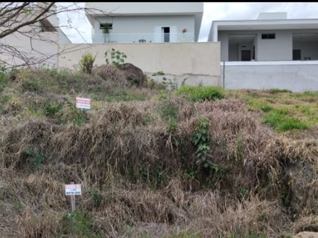 Terreno com 300m², à venda, no bairro Recanto do Lago em São João da Boa Vista