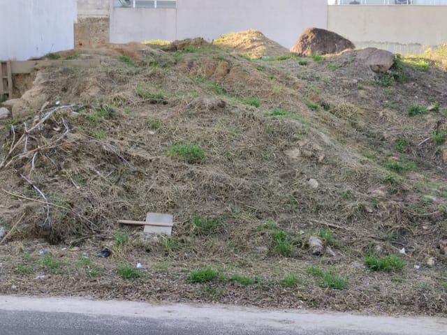 Terreno com 300m², à venda, no bairro Recanto do Lago em São João da Boa Vista