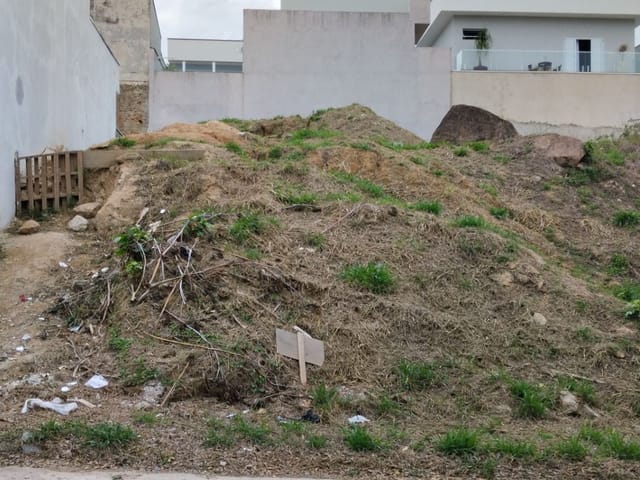 Terreno com 300m², à venda, no bairro Recanto do Lago em São João da Boa Vista