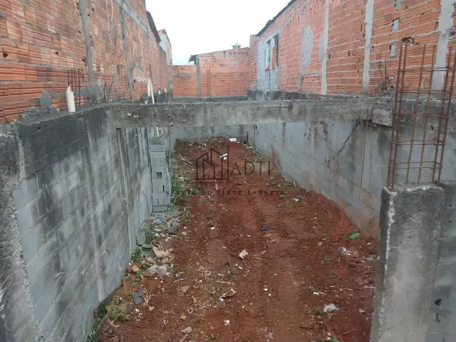 Terreno com 127m², à venda, no bairro Vila Vitória em Mogi das Cruzes