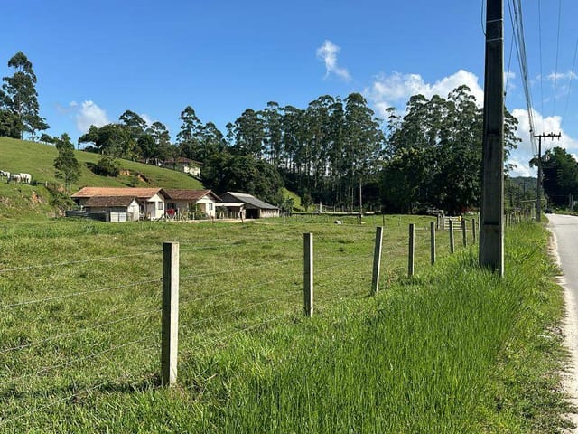 Terreno com 20000m², à venda, no bairro Barracão em Gaspar