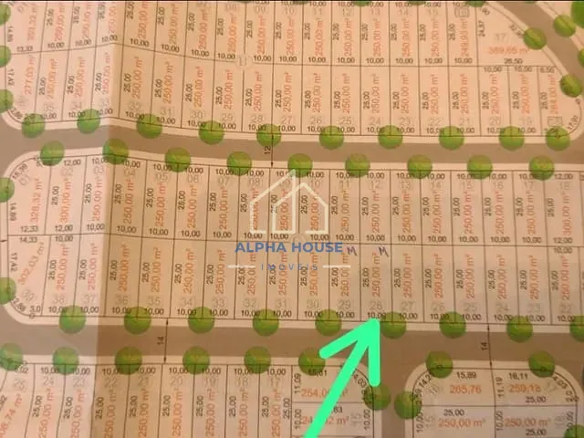 Terreno com 250m², à venda, no bairro Crispim em Pindamonhangaba