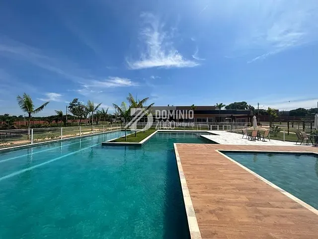 Terreno com 391m², à venda, no bairro Recreio dos Bandeirantes em Uberaba