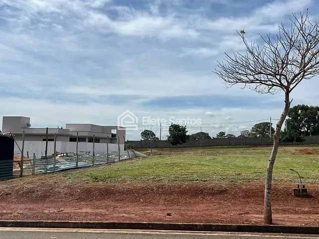Terreno com 490m², à venda, no bairro Parque Fortaleza em Nova Odessa