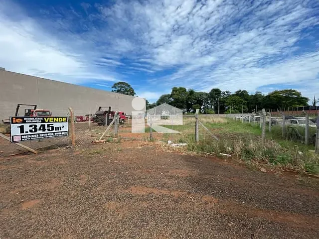 Terreno com 1345m², à venda, no bairro Centro em Rolândia
