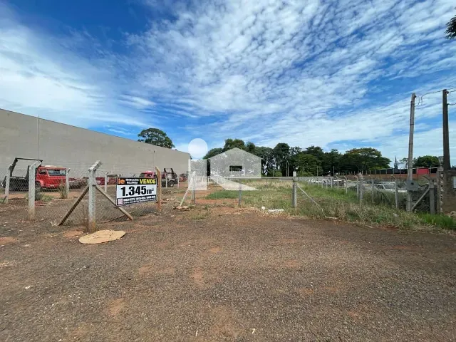 Terreno com 1345m², à venda, no bairro Centro em Rolândia