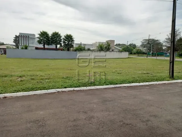 Terreno com 1147m², à venda, no bairro Jardim Tarobá em Cambé