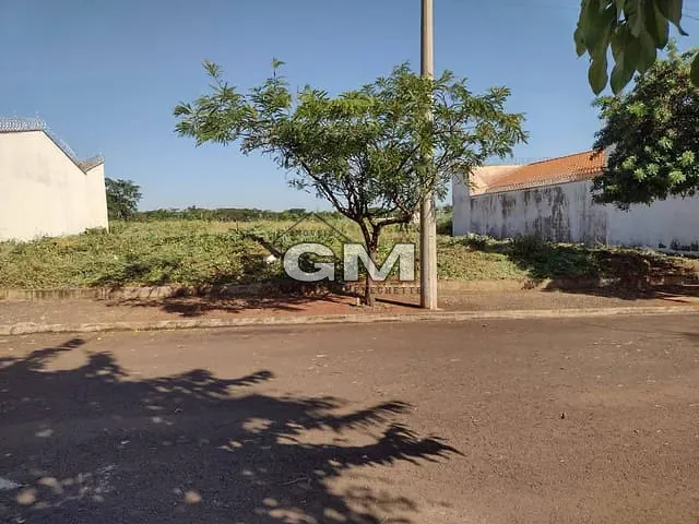 Terreno com 200m², à venda, no bairro Jardim Santa Cecília em Bonfim Paulista