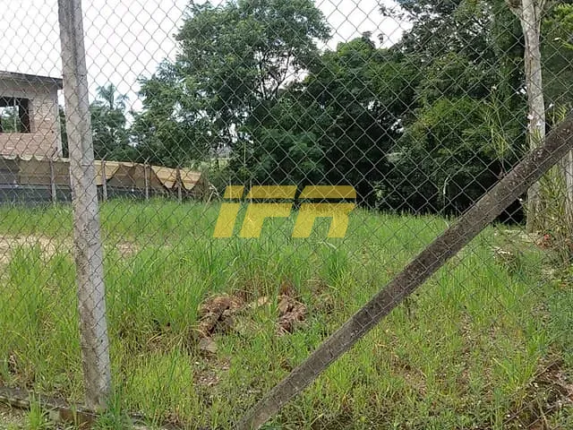 Terreno com 750m², à venda, no bairro Quiririm em Taubaté