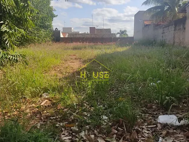 Terreno com 342m², à venda, no bairro Chácara Aviação em Votuporanga