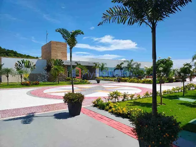 Terreno com 450m², à venda, no bairro Nossa Senhora da Vitória em Rua Aroeira