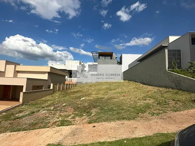 Terreno com 360m², à venda, no bairro Royal Boulevard em Ibiporã