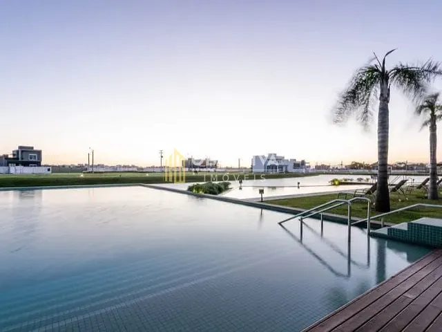 Terreno com 269m², à venda, no bairro Xangri-Lá em Xangri-Lá