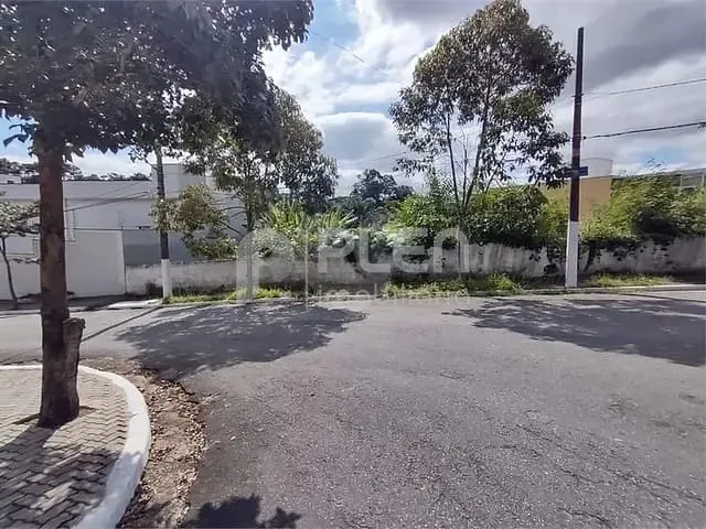 Terreno com 400m², à venda, no bairro Jardim Leonor Mendes de Barros em São Paulo