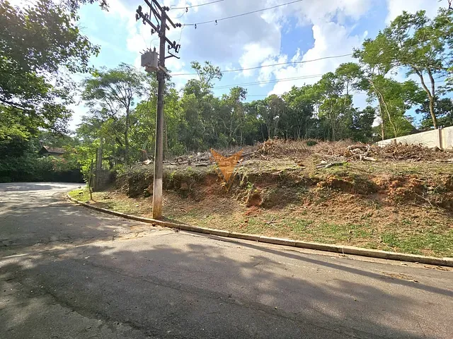Terreno com 1318m², à venda, no bairro Vila de São Fernando em Cotia