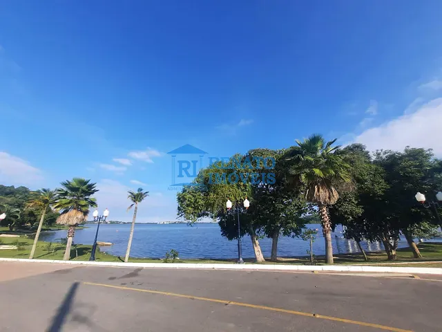 Terreno com 375m², à venda, no bairro Jacaroá em Maricá