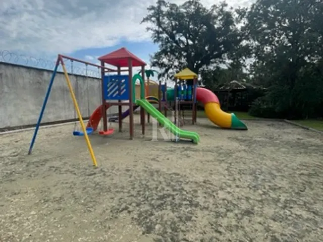 Terreno com 360m², à venda, no bairro xv de novembro em Tijucas