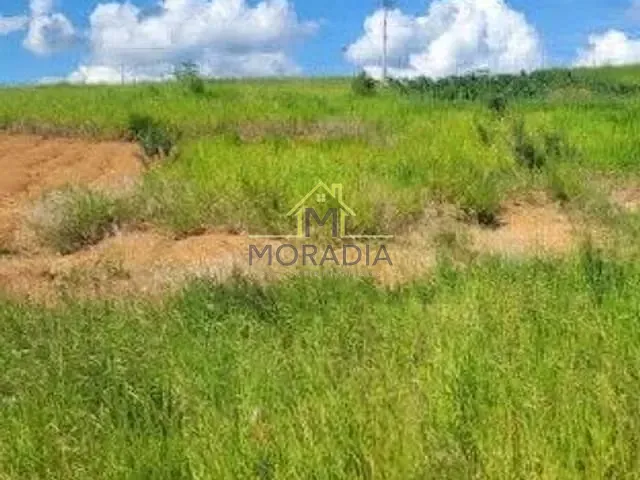 Terreno com 396m², à venda, no bairro Residencial Vale da Mata  em Guaxupé