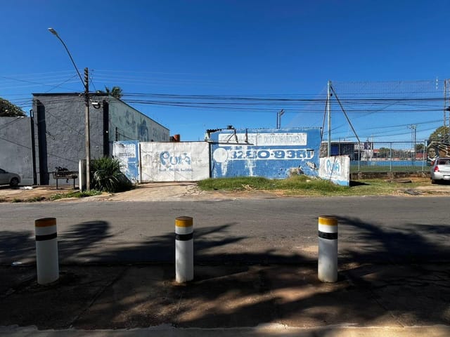 Terreno com 955m², à venda, no bairro Vila Rosa em Goiânia