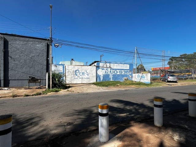 Terreno com 955m², à venda, no bairro Vila Rosa em Goiânia