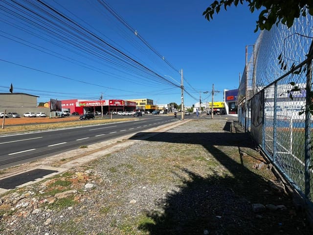Terreno com 955m², à venda, no bairro Vila Rosa em Goiânia
